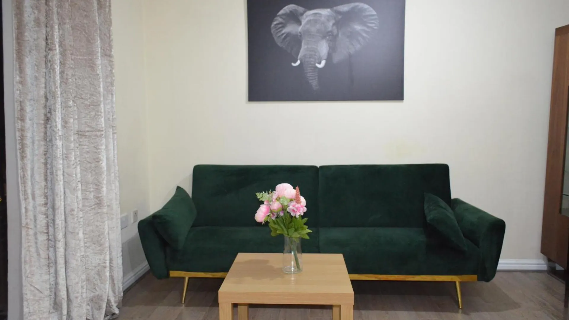 Apartment Nice And Cosy Flat In London/Ilford/Barking, United Kingdom